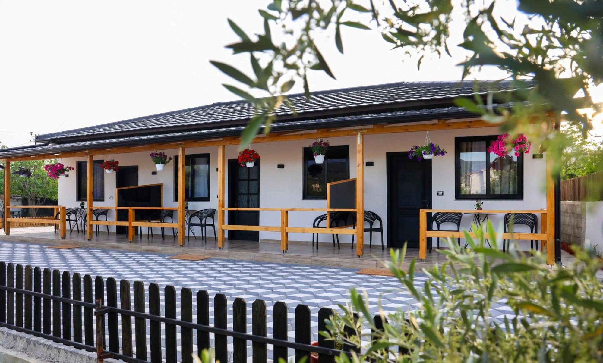 Olive Oasis Studio Berati Exterior foto