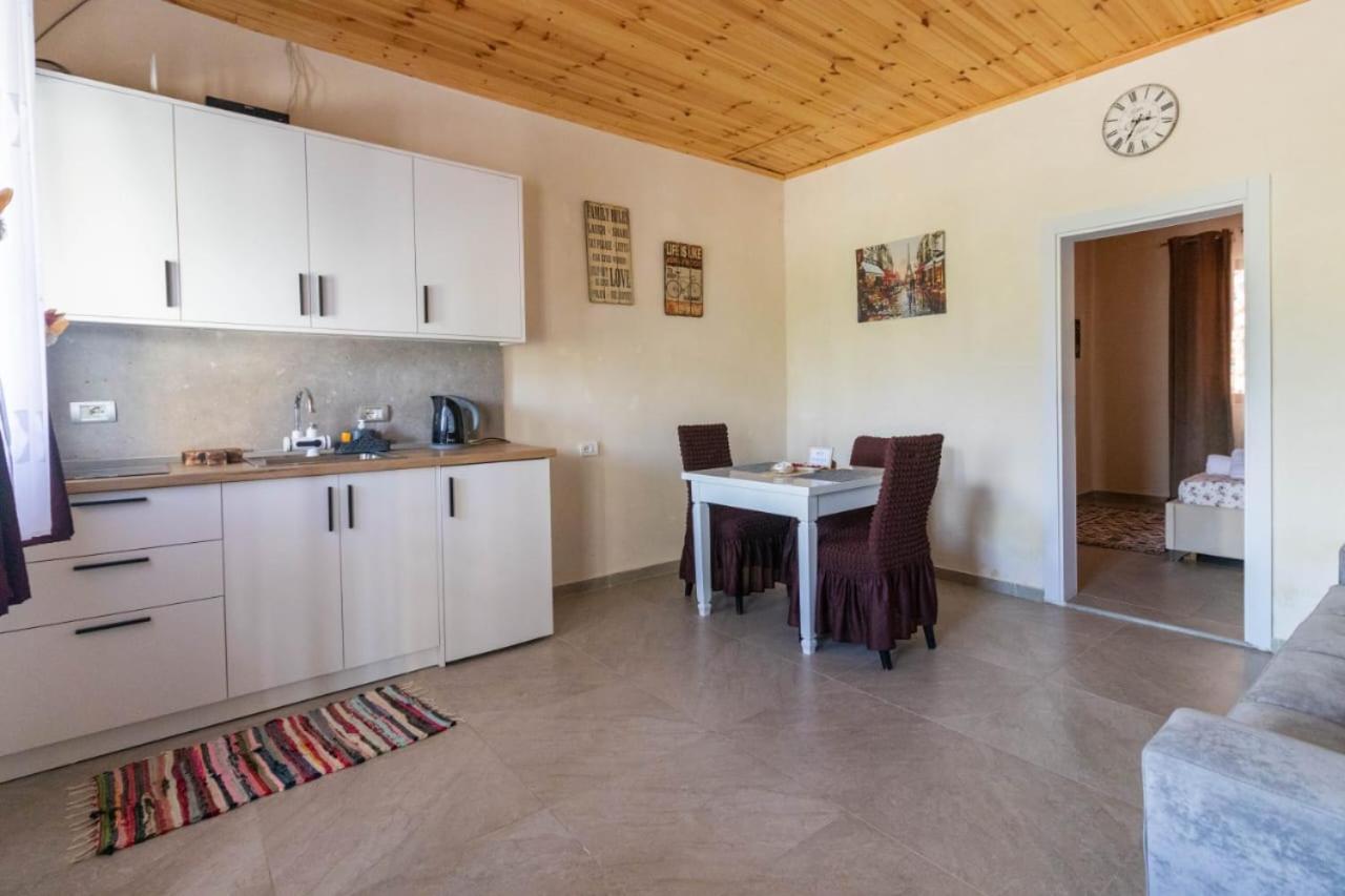 Olive Oasis Studio Berati Exterior foto